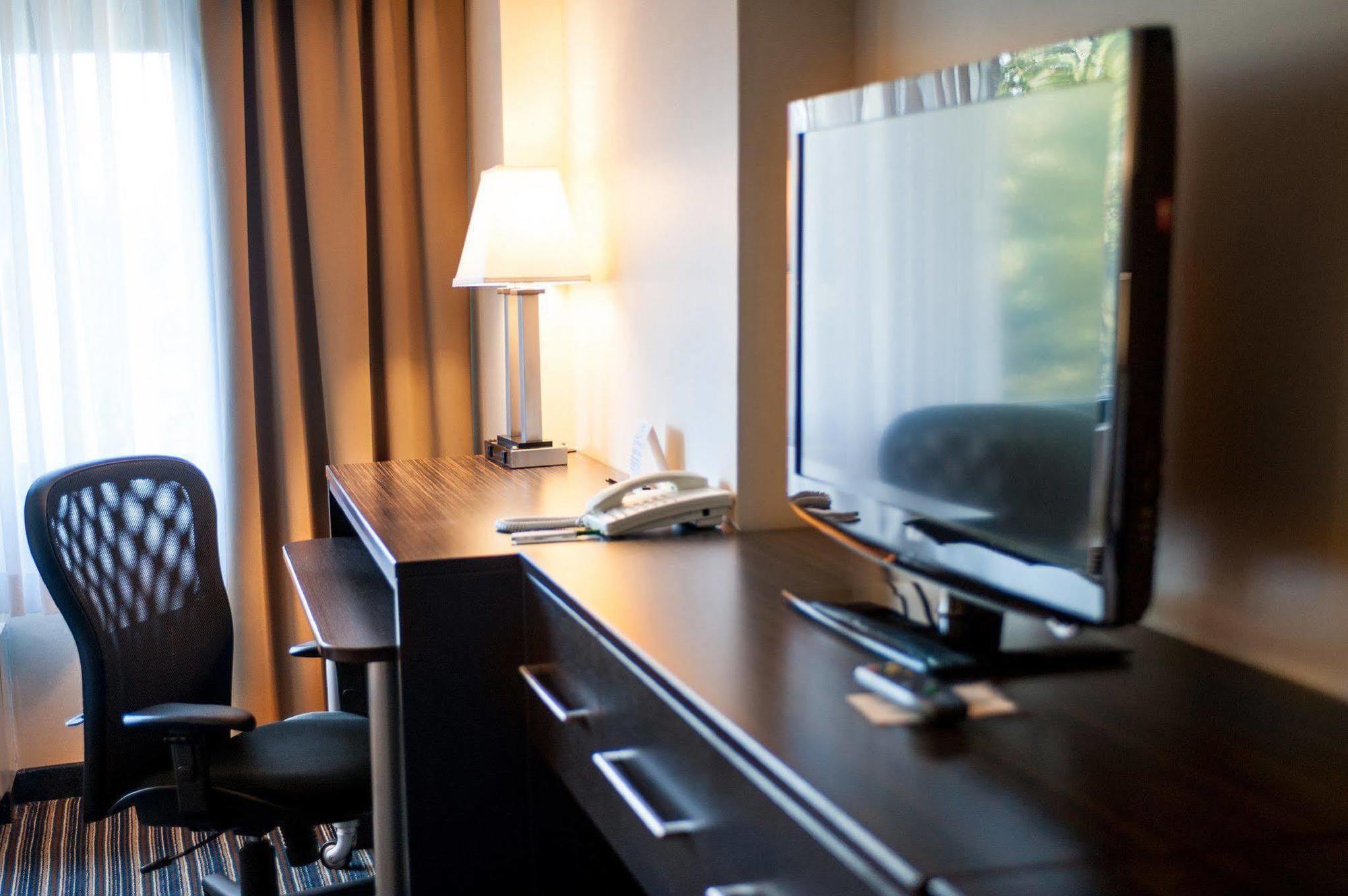 Holiday Inn Princeton By Ihg Buitenkant foto
